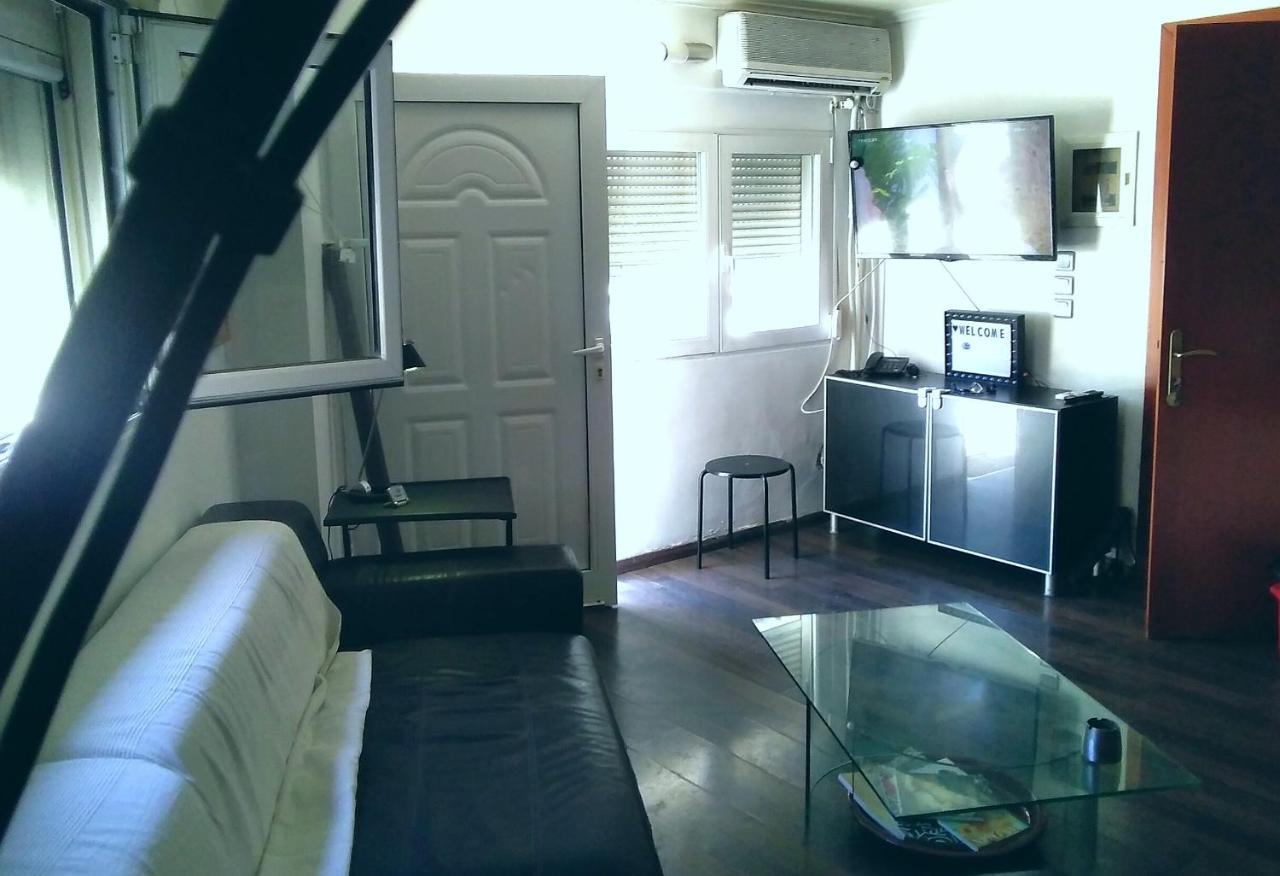 סלוניקי Lobby Comfort Studio מראה חיצוני תמונה